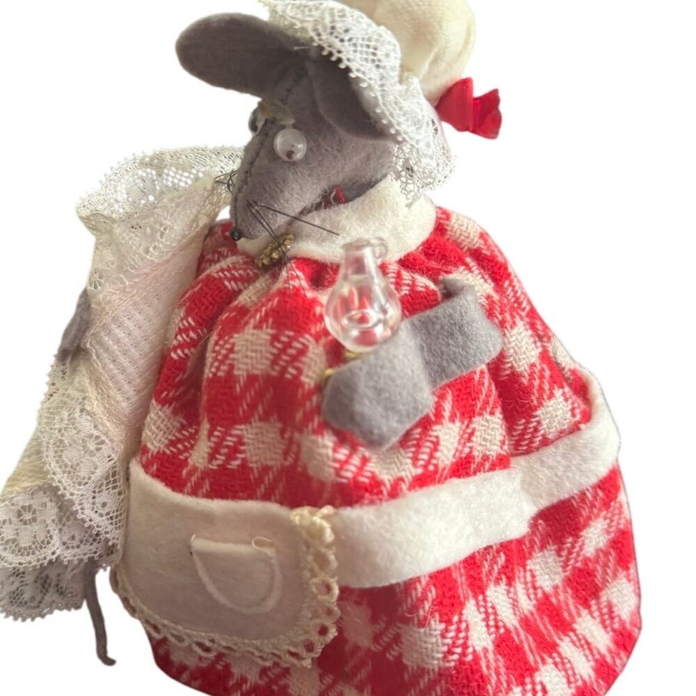 VTG Mice Folk Art Handmade Mouse Holding Lantern Red‎ And White Grey - Picture 7 of 7